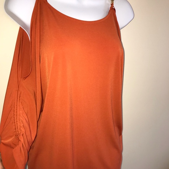 *LIKE NEW MICHAEL KORS Cold Shoulder Top - Picture 2 of 8